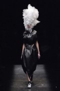 Rei Kawakubo / Comme des Garons Spring/Summer 2009